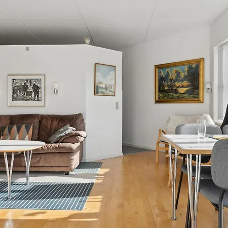 2 Bedroom Amazing In Apartament *